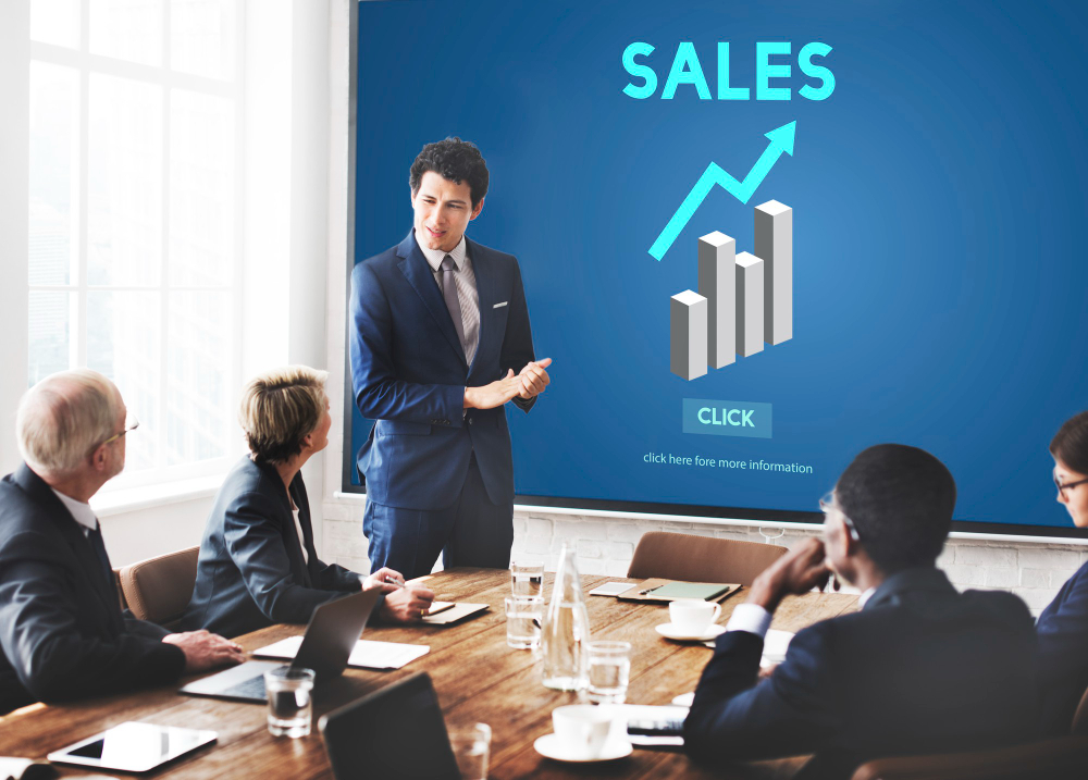 אימון למכירות בעסקים - הדרכים לייעול מערך המכירות